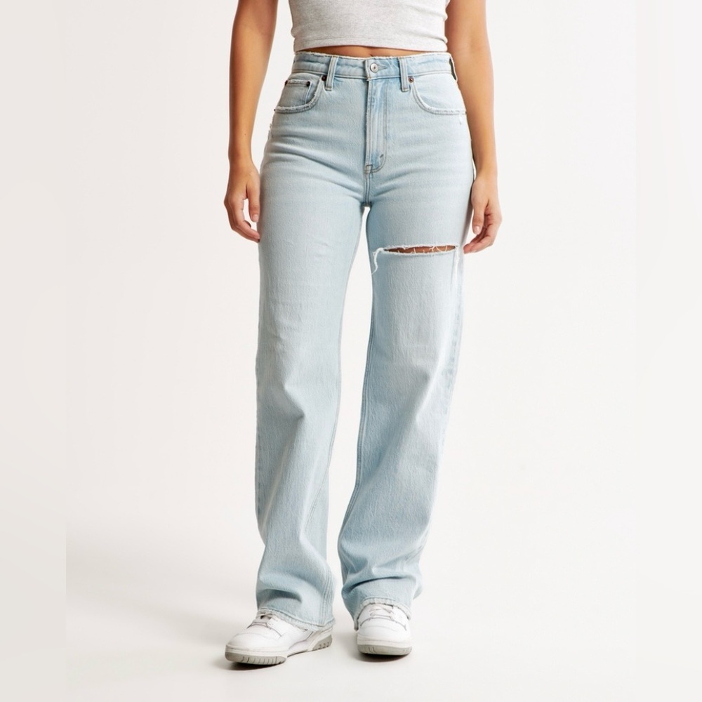 Abercrombie & Fitch - 90s Relaxed Jeans - High Rise - Curve Love - 33 16s